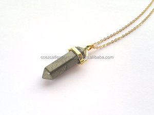 Collier avec pendentif en pierre à pic en or 24 k, bijou en forme de Tusk, labradorite, point de labradorite - Product Image 2