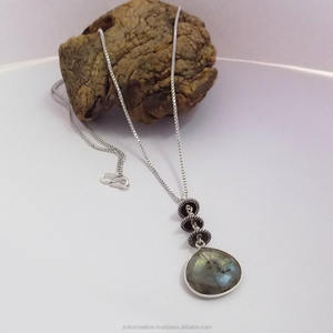 Collar con Colgante de Diseño Clásico para Mujer, Chapado en Plata 925, Joyería de Latón, 24 Pulgadas, Soku # 3496 - Product Image 2