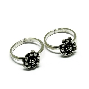 Amazing Flower Oxidized Plain <b>Silver</b> 925 <b>Sterling</b> <b>Silver</b> Wholesale <b>Toe</b> <b>Rings</b> Handmade <b>Silver</b> Jewelry Shri Ashapura Jewels - Product Image 1