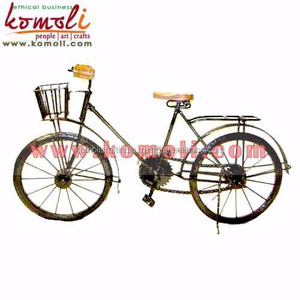 Bicicleta de Hierro de Muchos Diseños, Miniatura de Bicicleta con Canasta, Bicicleta Decorativa de Hierro Forjado para el Hogar, Escritorio o Estante - Product Image 6