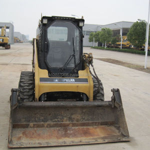 Chargeuse compacte d'occasion pas chère Caterpillar 226B, également de fabrication américaine, autres marques de chargeuses compactes d'occasion - Product Image 2