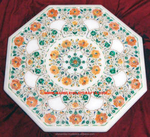 Mesa con incrustaciones de mármol blanco hecha a mano de alta calidad, forma octogonal con diseño de flores utilizado para mesa de centro en restaurante - Product Image 1
