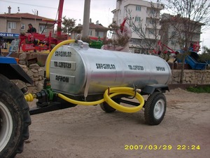 Tanque de Agua Móvil con Ruedas, Galvanizado, de un Solo Eje, 3 Toneladas, para Tractor - Product Image 3