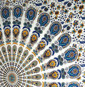 ผ้าห่มชายหาดนกยูงแบบแขวนผนังลายศิลปะฮิปปี้สไตล์โบฮีเมียนสำหรับปิกนิกสำหรับวัฒนธรรมฮิปปี้ - Product Image 5