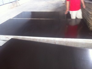 Contrachapado de Abedul de Primera Calidad, 11 mm, Revestido de Melamina por una Cara, para Decoración de Interiores, Uso en Muebles, Estándar E1 de Formaldehído - Product Image 1