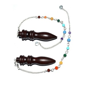 ไม้กุหลาบอียิปต์แกะสลักลูกตุ้มโซ่จักระไม้อาเกตหินกึ่งมีค่าหัตถกรรมของที่ระลึกจากอินเดียด้วยความรัก - Product Image 1