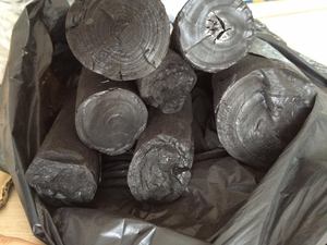 โรงงานส่งออกถ่านยูคาลิปตัส |   เชื้อเพลิงบาร์บีคิวพรีเมียม ให้ความร้อนแรงและเผาไหม้สะอาด - Product Image 1