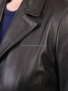 Chaqueta de cuero para mujer Estilo abrigo Ropa de abrigo suave y cómoda Perfecta para la moda informal de invierno - Product Image 3