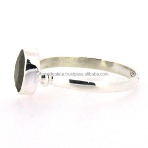 Anillo de piedras preciosas de labradorita Anillo de Plata de Ley 925, anillo de diseño hermoso Anillo clásico de moda para regalo, fiesta para unisex - Product Image 2