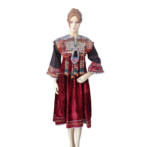 Vestido Kutchi de niña bordado a mano antiguo Nuevo vestido Banjara - Product Image 1