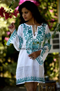 Última Túnica Blanca para la Playa - Product Image 2