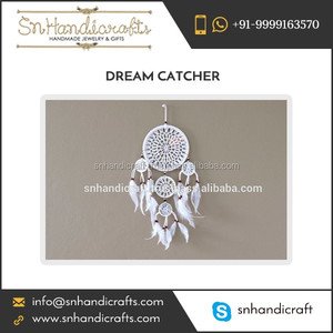 Atrapasueños de Ganchillo de Color Blanco, Diseño de Calidad de Exportación Estándar, Colección Única Hecha a Mano - Product Image 1