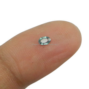Gema Natural Suelta IG4404 Alejandrita 4x3mm Corte Ovalado 0.10 Quilates Ishu Gems Cambio de Color 2 Colores IN;27243 Hecho a Mano - Product Image 3