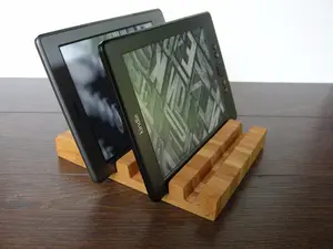 Mobiele Tablet, Pad Opladen Station 4 Slot. Hout Laadstation. Universele Tablet Pad, Mobiele Telefoon Houder