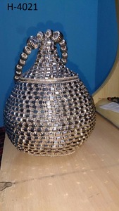 H4019 Ladies High Quality <b>Gold</b> Silver Beaded Evening Party <b>Handbags</b> Handmade Metal Clutch with Stone Work Bridal <b>Wedding</b> Purse - Product Image 3