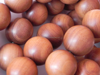 Perles de santal Japamala écologiques Riddhi Siddhi - Lot en vrac pour la fabrication de Malas, parfum boisé doux d'au moins 50 ans, 108 perles
