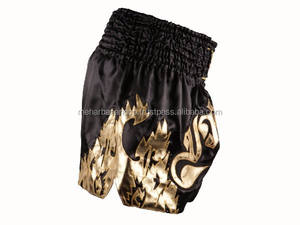 Short Muay Thai en Satin 100% avec Logo Personnalisé - Product Image 2