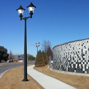 Fuente de Alimentación de CA Modelo DHD400B de LiOA Vietnam, Solución de Iluminación Exterior, Farola Moderna con Cuerpo de Aluminio, Clasificación IP66, Certificación EMC - Product Image 1