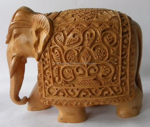 Statue d'éléphant en bois Antique chanceux motifs floraux sculptés à la main Sculpture animale marron pour la décoration intérieure et le Style de gravure de cadeau - Product Image 4