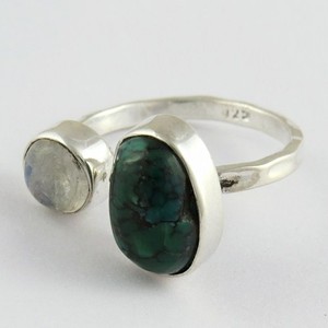 Excelentes Joyas Shri Ashapura, Anillos Modernos de Plata de Ley 925 con Incrustaciones de Turquesa y Piedra Lunar Arcoíris, Estilo Cristiano - Product Image 3