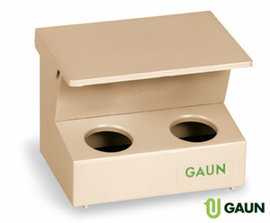 Comedero para Palomas de Suelo con 2 Agujeros - Product Image 1