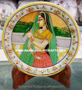 Belles assiettes en marbre blanc peintes à la main - Product Image 1