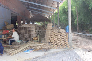 บันไดไม้ไผ่ธรรมชาติจากเวียดนาม - ราคาถูกที่สุด บันไดไม้ไผ่ทรงทันสมัย โครงสร้างแข็งแรง ใช้เป็นชั้นวางของหรือเก้าอี้สำหรับอพาร์ทเมนต์ - Product Image 4