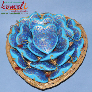 Respetuoso del medio ambiente pintado a mano de forma de corazón de regalo de boda recuerdo - Product Image 4