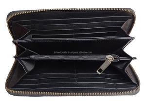 คลัทช์หนัง Banjara ปักอินเดีย - Product Image 4