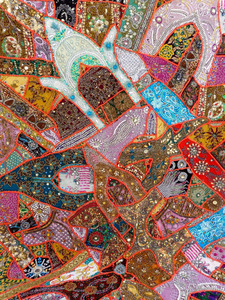 Tapiz Tribal Indio Hecho a Mano - Tapiz Étnico Indio con Cuentas y Diseño de Patchwork al por Mayor - Tapiz Bohemio Hippie/Pieza de Pared/Decoración Colgante - Product Image 3