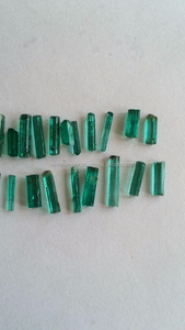 ESMERALDA EN BRUTO DE CALIDAD SUPERIOR - Product Image 5