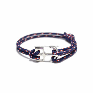 L'art du bracelet ancre miniature en argent fait main, bracelet corde, bracelet nautique, bracelet à crochet, bracelet ancre - Product Image 1