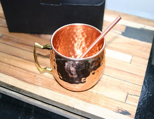 Ensemble de 2 tasses à mules de Moscou martelées en cuivre pour la maison et la cuisine - Product Image 3
