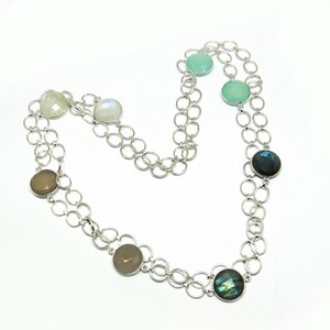 Colliers de puissance unisexe en argent sterling 925, style bohème, avec labradorite, pierre de lune arc-en-ciel et calcédoine, sur chaîne maille forçat, bijoux pour femmes - Product Image 3