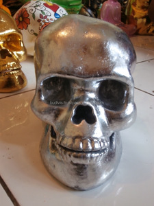 Moderno Art Deco mano plata pintada resina calaveras Ángel flor Animal figuritas artesanía regalos Anime decorativo resina calaveras Decoración - Product Image 2