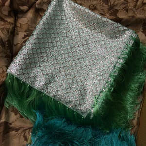 Écharpe d'église brillante avec franges - Product Image 6