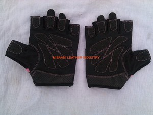 Guantes de Levantamiento de Pesas M.BAANI Rosados Personalizables Unisex de Medio Dedo con Cierre Rápido para Gimnasio y Ciclismo - Product Image 2