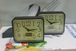 Reloj Despertador Cuadrado Luminoso con Temperatura, Reloj Despertador que Brilla en la Oscuridad - Product Image 4