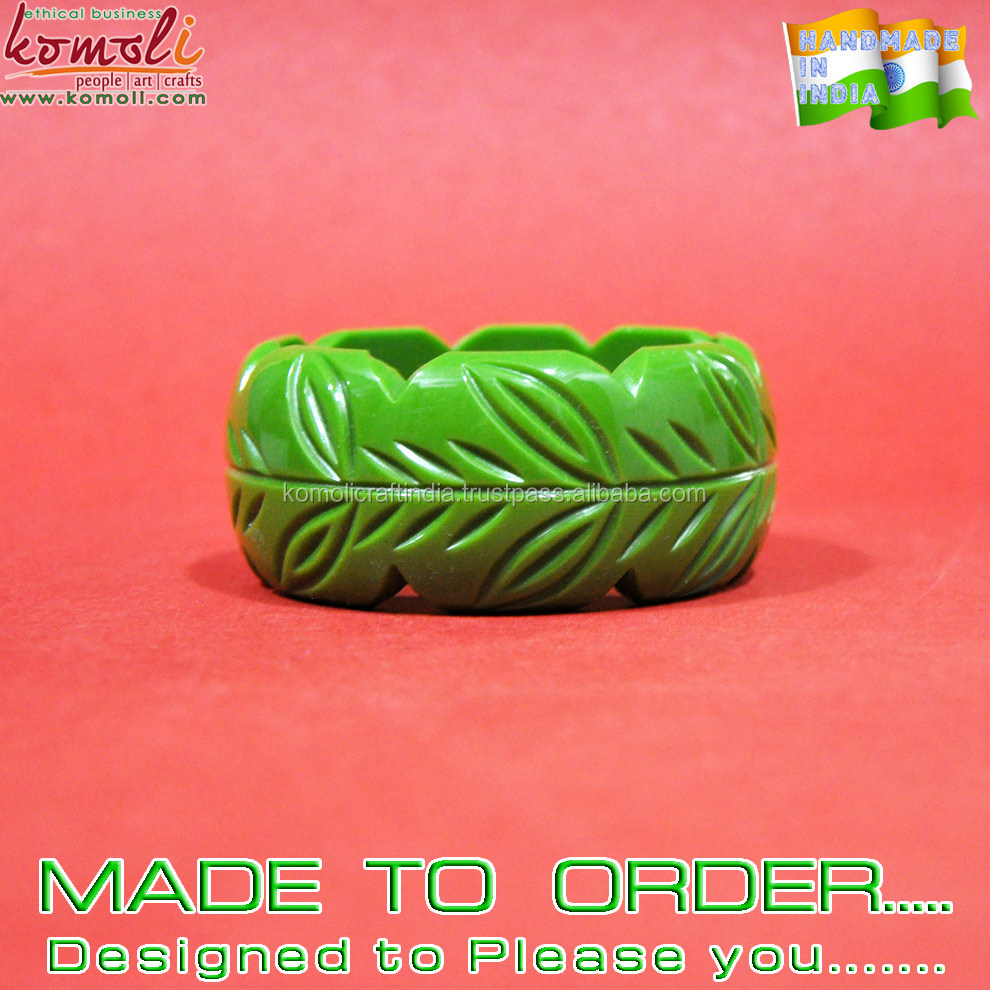 Bracelet jonc en jade néphrite vert épinard, pi