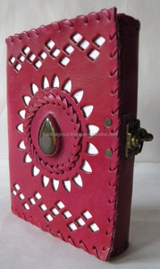 Fait à la main fantaisie Cutwork B5 taille cuir Journal vert pierre gaufrage reliure thermique couverture rigide pour une utilisation de bureau d'affaires pour les cadeaux - Product Image 3