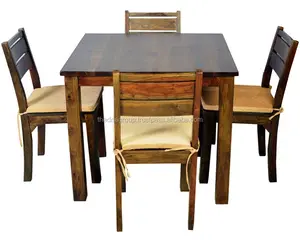 भारतीय पारंपरिक लकड़ी खाने की मेज सेट के साथ तकिया कुर्सी