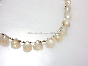 AAA Grade Naturel Blanc 8mm Briolette À Facettes Coeur Goutte En Vrac Champagne Zircon Perles De Pierres Précieuses pour Bijoux Bracelets - Product Image 2