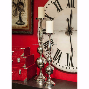 เชิงเทียนโลหะสีเงินเงางามสำหรับงานแต่งงานงานปาร์ตี้ตกแต่งชิ้นกลางแท่นวางเทียนทรงสูง - Product Image 1