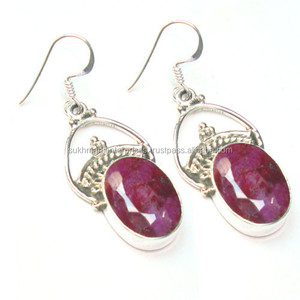 Pendientes de Plata 925 con Cuarzo Rubí en Forma de Gota, Joyería con Piedra Ovalada Engastada en Bisel para Mujer - Product Image 1