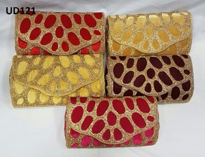 UD118 Indian Bridal Evening Fashion Handmade Ethnic Traditional Beaded Clutch Crossbody Handbag for Ladies Shopping Party - Product Image 4