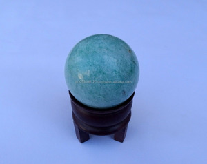 หินเคลือบเงาทรงกลม Aventurine สีเขียวเสน่ห์จากอินเดียเพื่อความสมดุลของพลังงานฮวงจุ้ยและรูปปั้นตกแต่งทางจิตวิญญาณ - Product Image 4