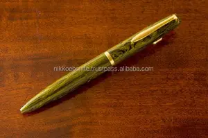 عالية الجودة اليابانية قلم بسن بلية مع الصليب عبوة غيار قلم ، مصنوعة من مادة ebonite اللون الأصلي