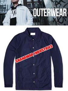 เสื้อแจ็คเก็ตบอมเบอร์ผู้ชายสีเหลือง แบบ OEM สำหรับโค้ช ผลิตจากโพลีเอสเตอร์/ไนลอน กันลมและกันน้ำ - Product Image 2