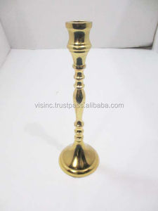 Bougeoir décoratif au fini doré Nouveau design en métal pour les mariages - Product Image 2