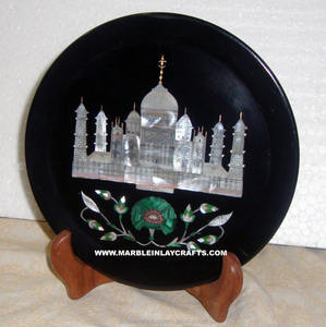 Plateau Taj Mahal en marbre, incrustation de black - Product Image 1